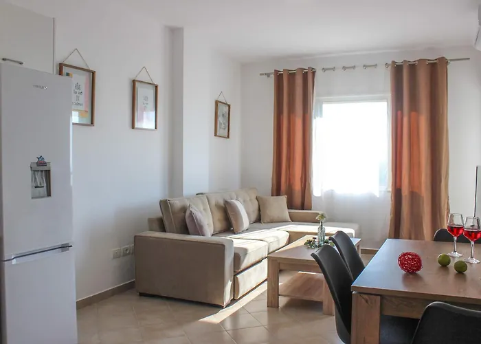 Coastal Light Appartement *